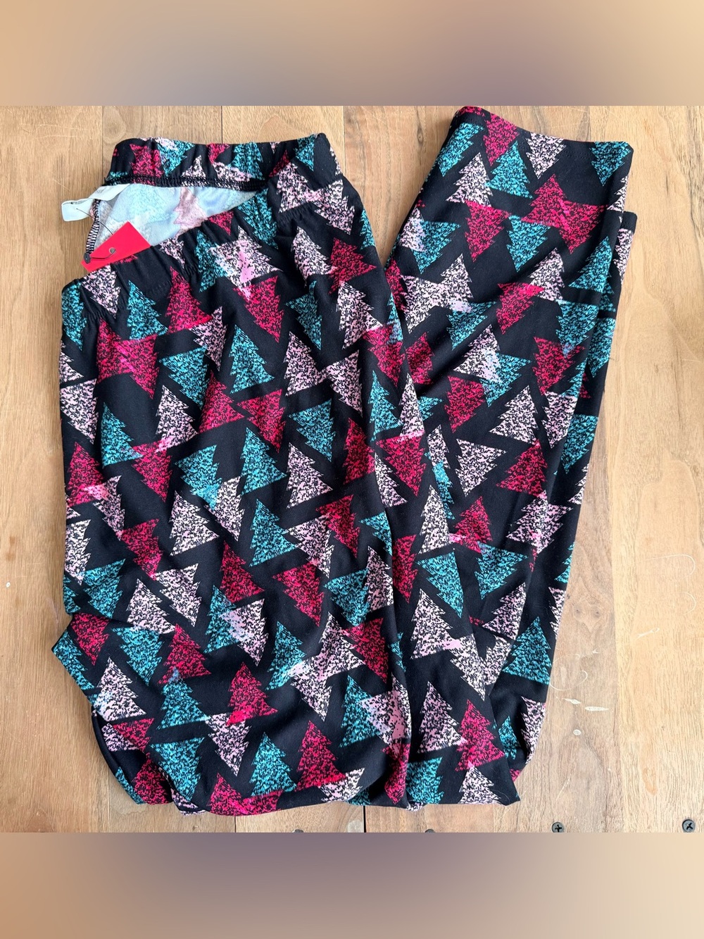 Kohl's Black Leggings with Pink, Teal and Light Pink Triangle Print